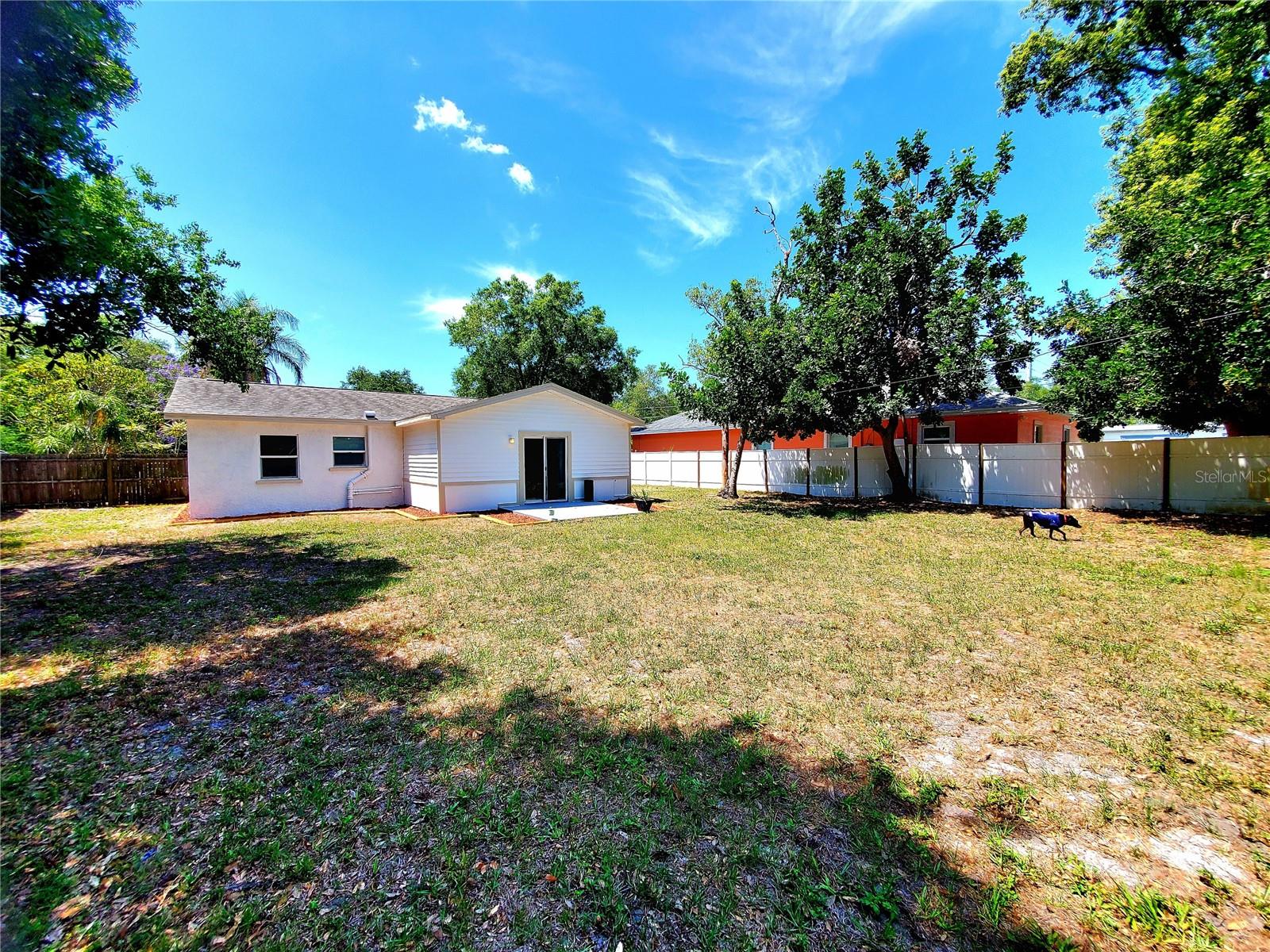 ROOSEVELT GROVES - Residential