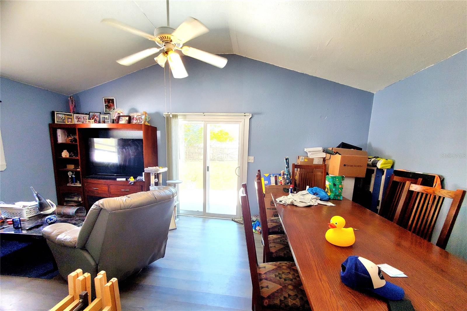 ROOSEVELT GROVES - Residential