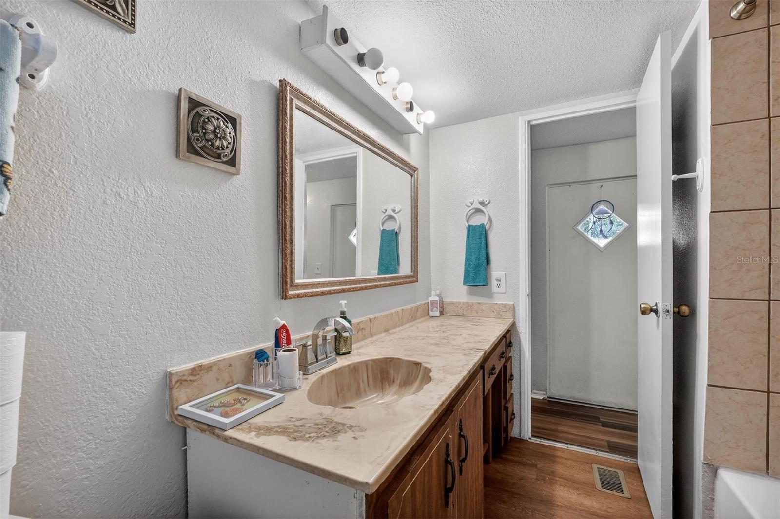 LINDA HEIGHTS - Residential