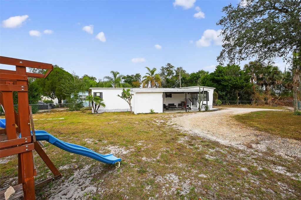 Photo of 2001 Linda Avenue, Ormond Beach, FL 32174 (MLS # V4946725)