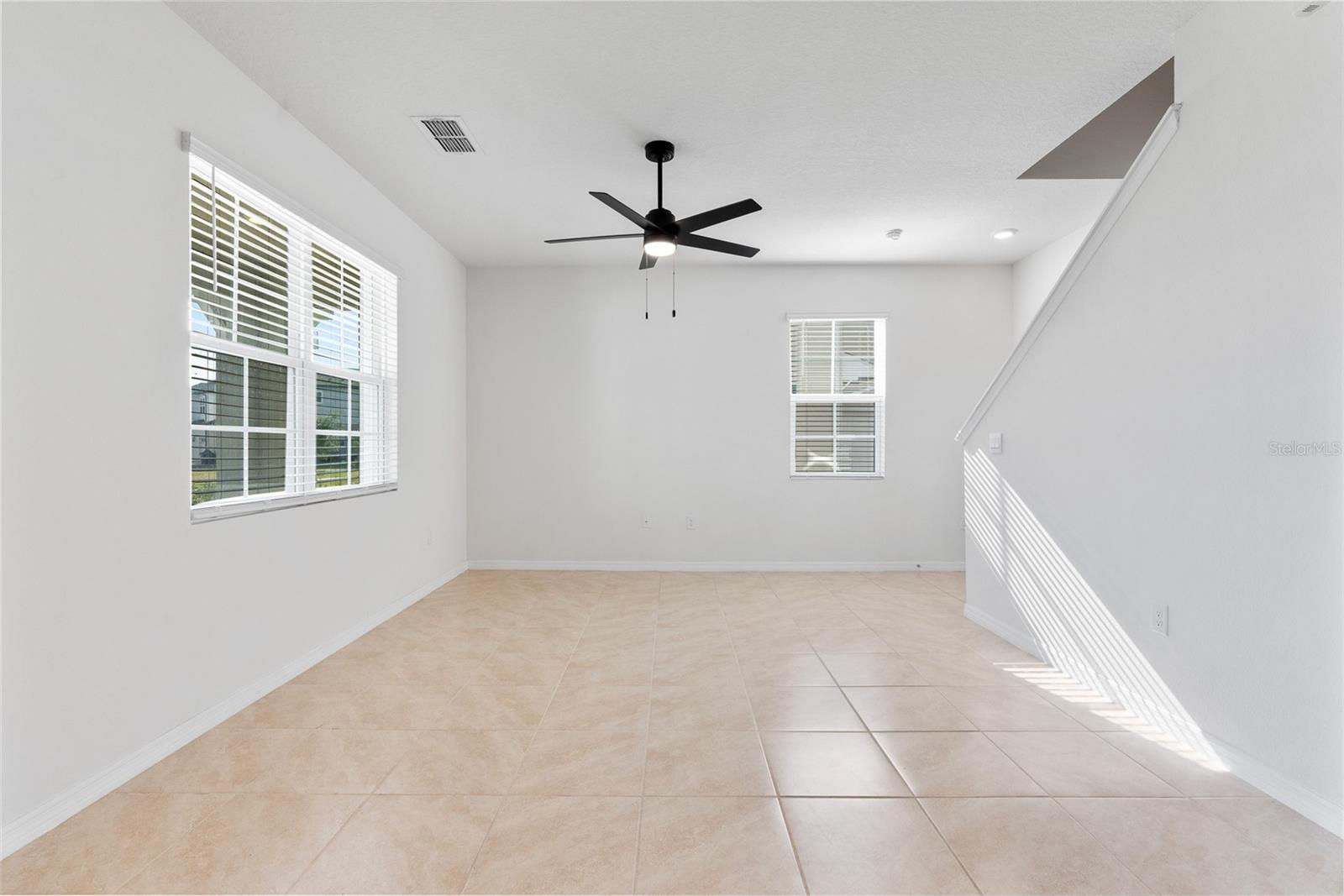 PALMS PH 5 - Residential