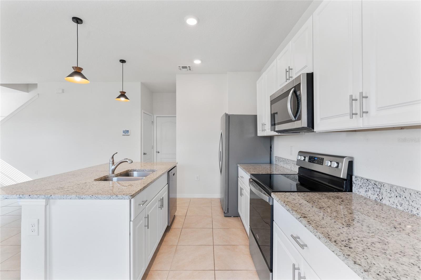 PALMS PH 5 - Residential