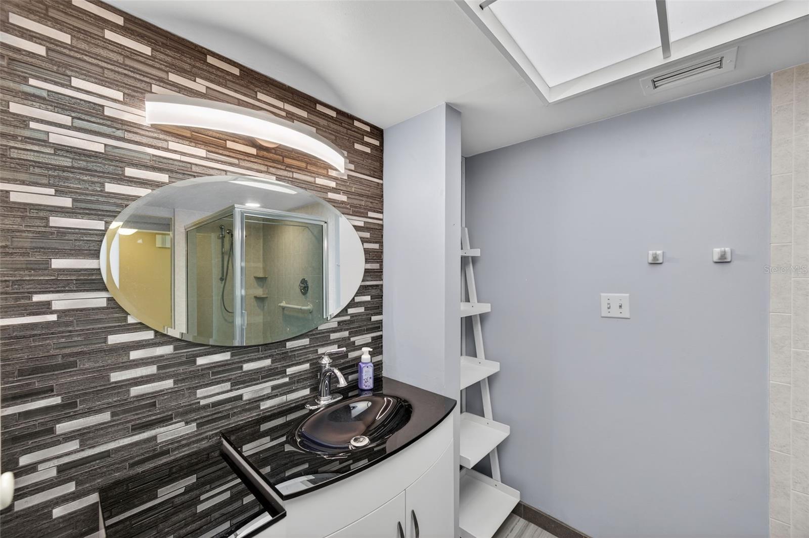 PORT BELLEAIR 4 CONDO - Residential