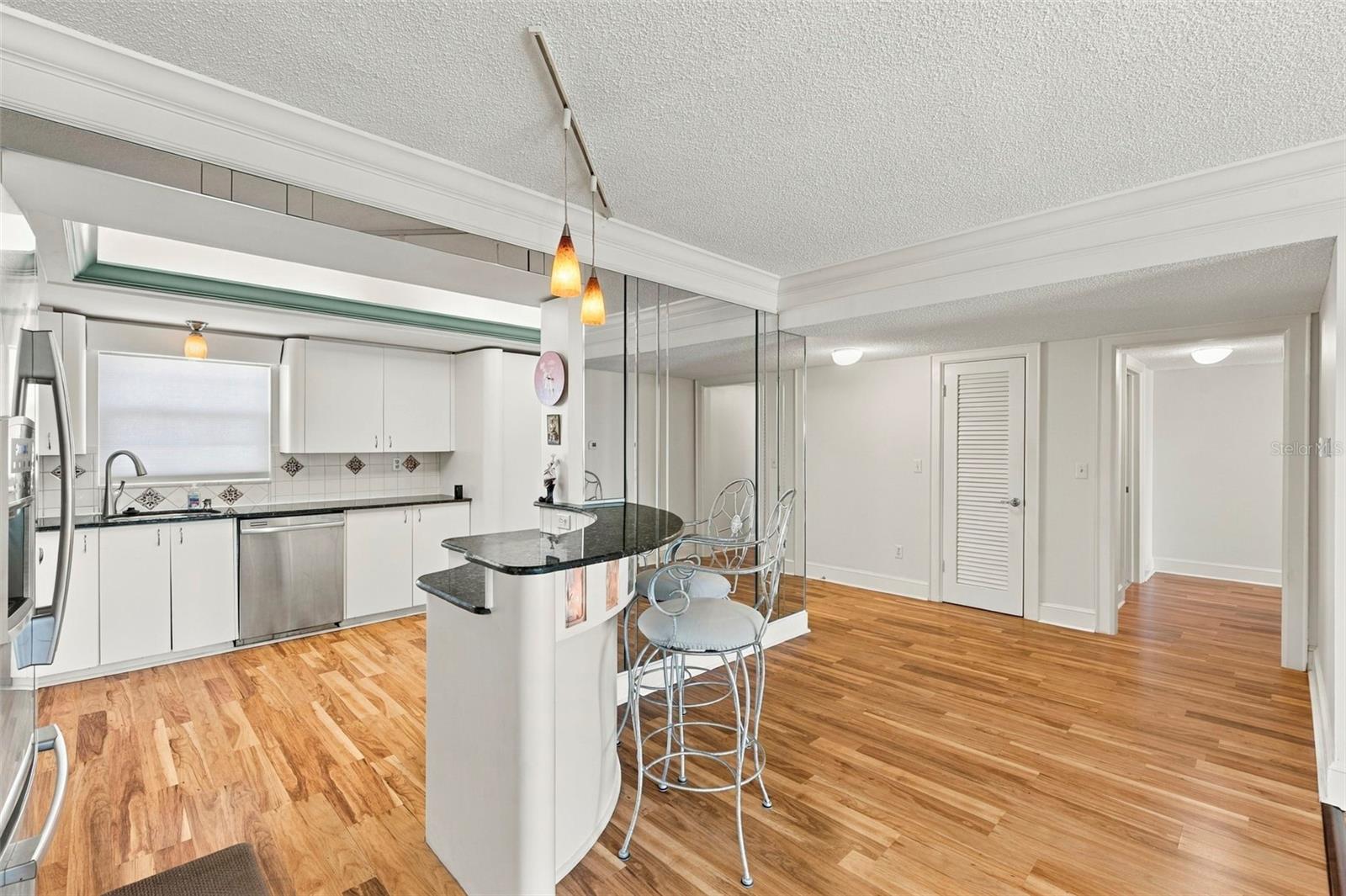 131 BLUFF VIEW DRIVE 403