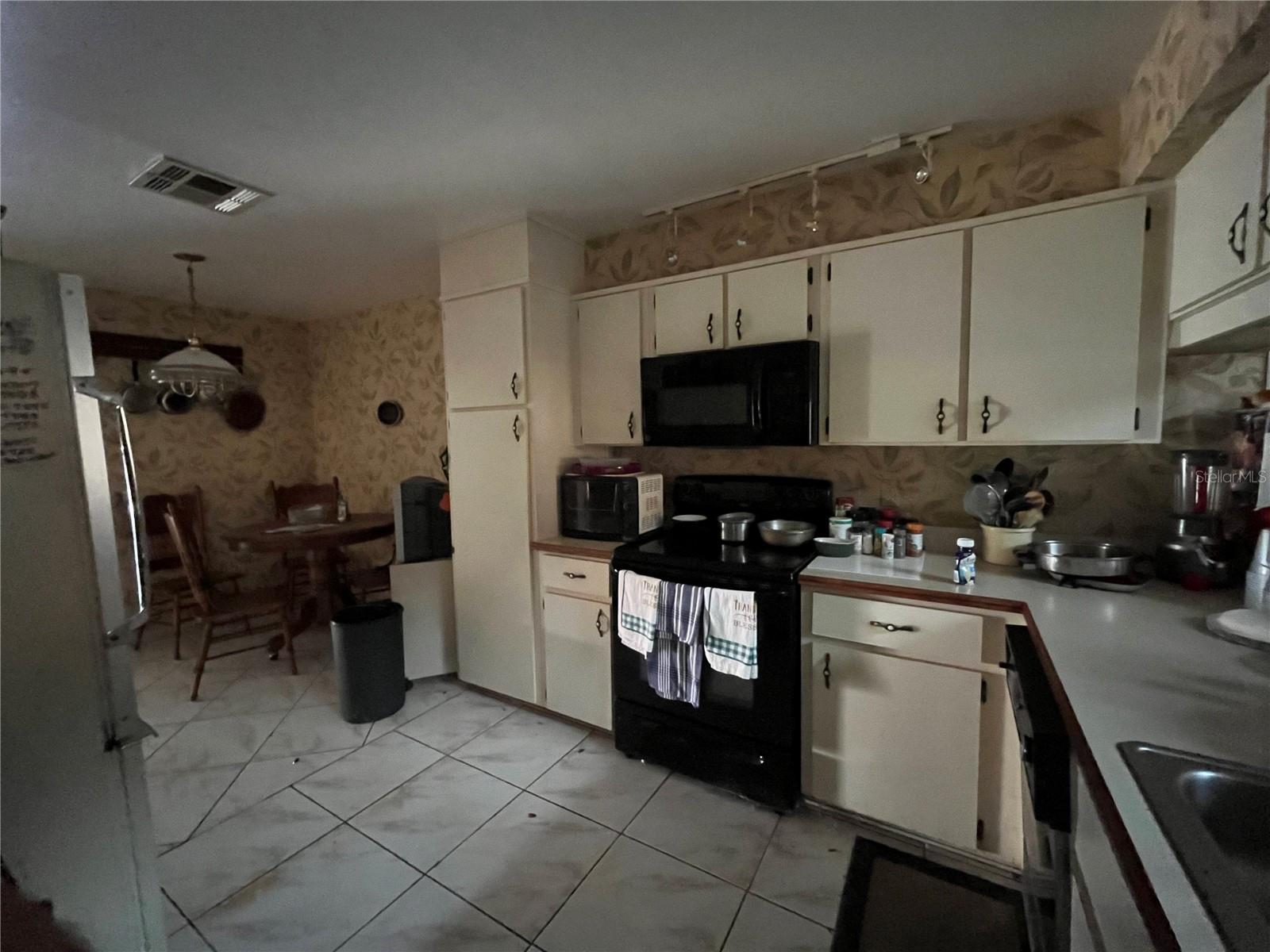 SANDPOINTE TWNHS SEC 07 - Residential