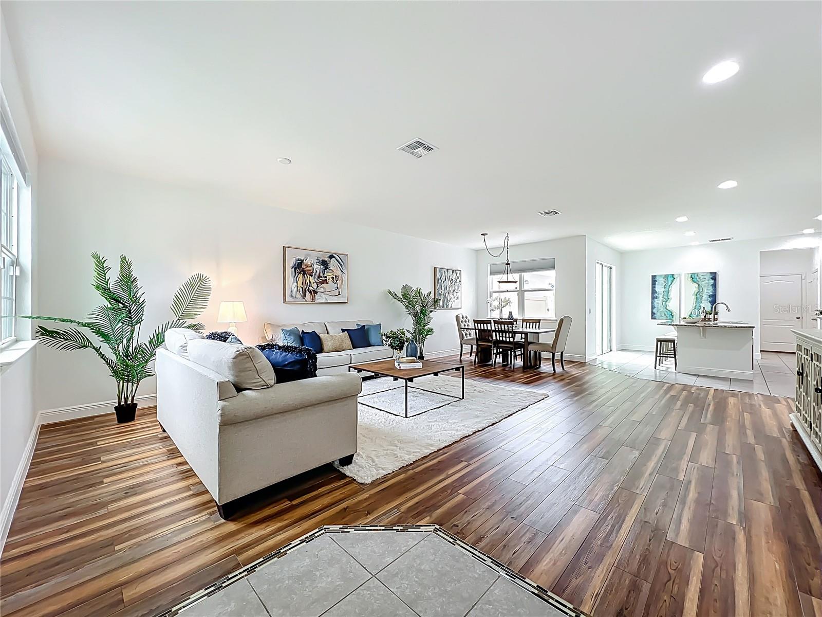 13742 BECKMAN DRIVE