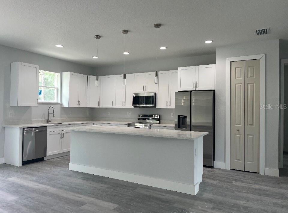 7604 SW 103RD LOOP