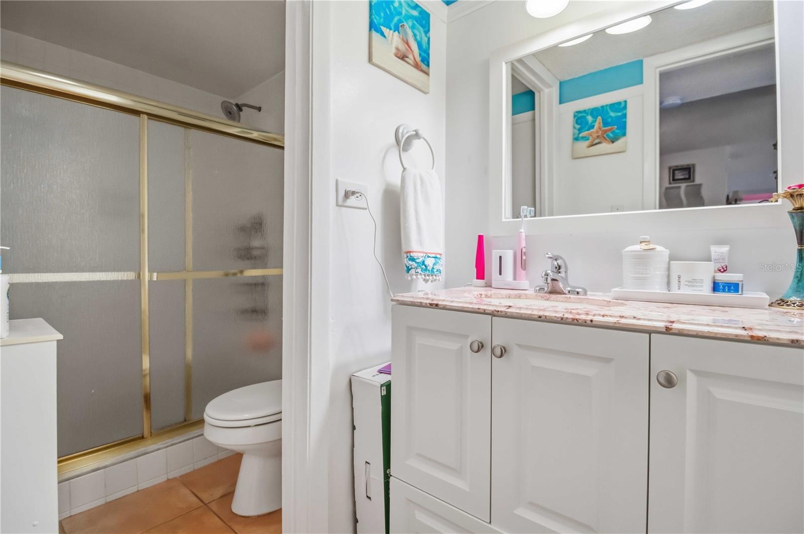 RAINTREE CONDOMINIUM - Residential