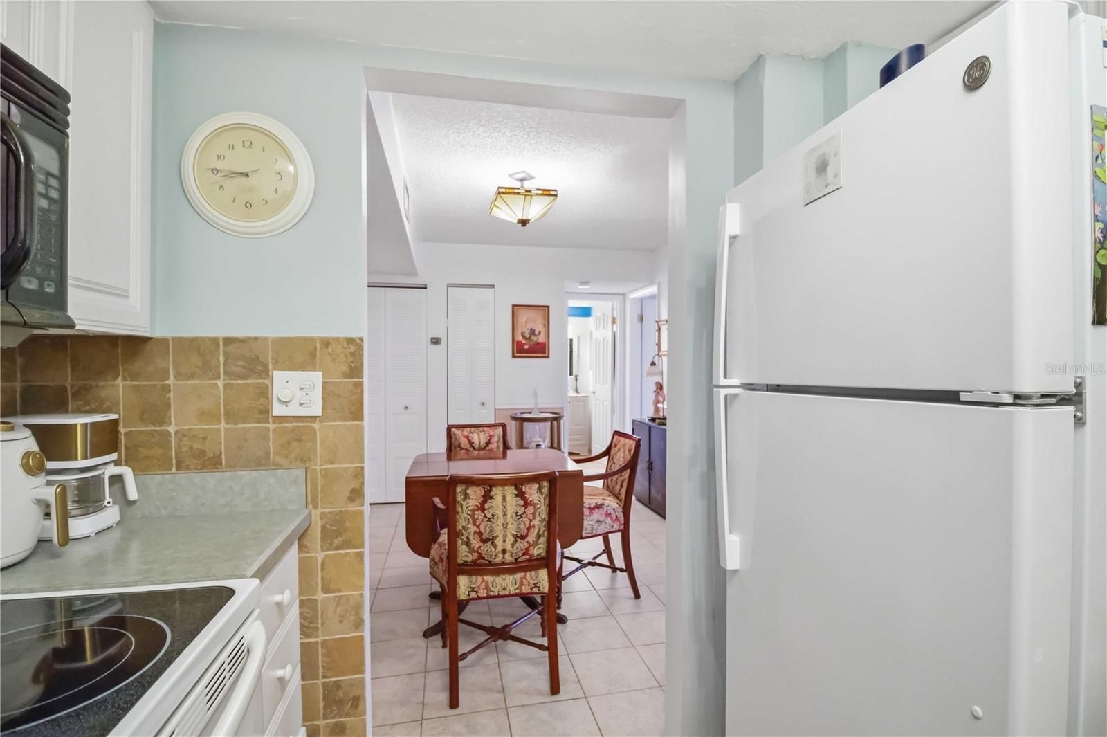 RAINTREE CONDOMINIUM - Residential