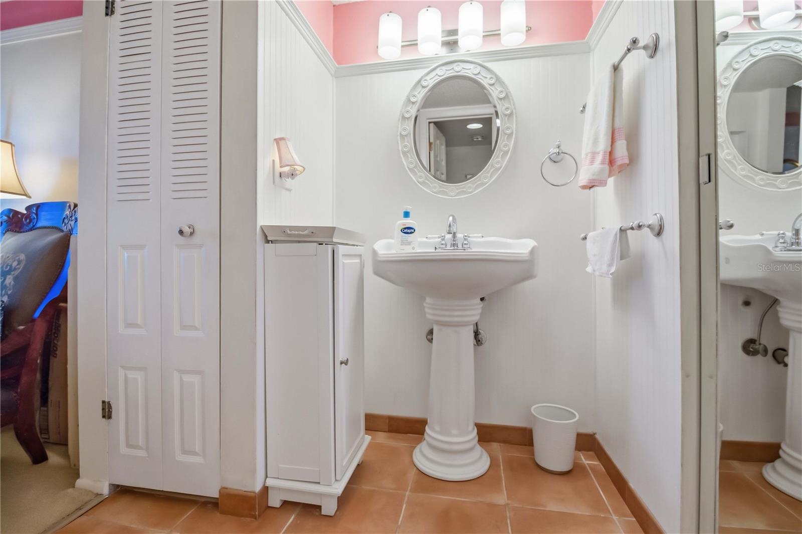 RAINTREE CONDOMINIUM - Residential