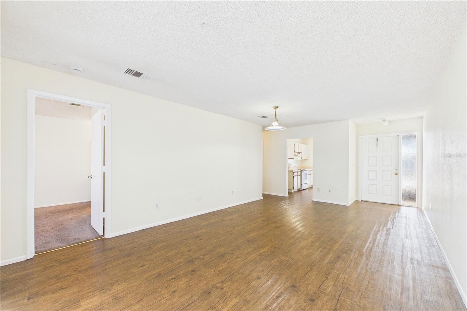 406 SW GODELS STREET