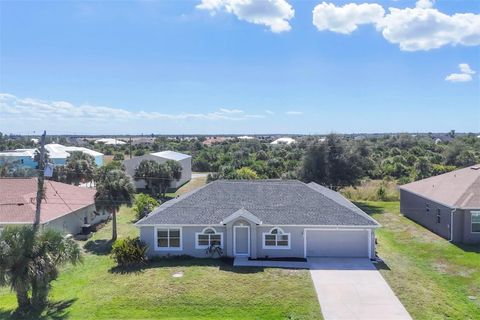 Photo of 14119 Chambersburg Avenue, Port Charlotte, FL 33981 (MLS # D6144339)
