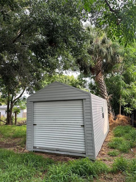 A home in HAINES CITY