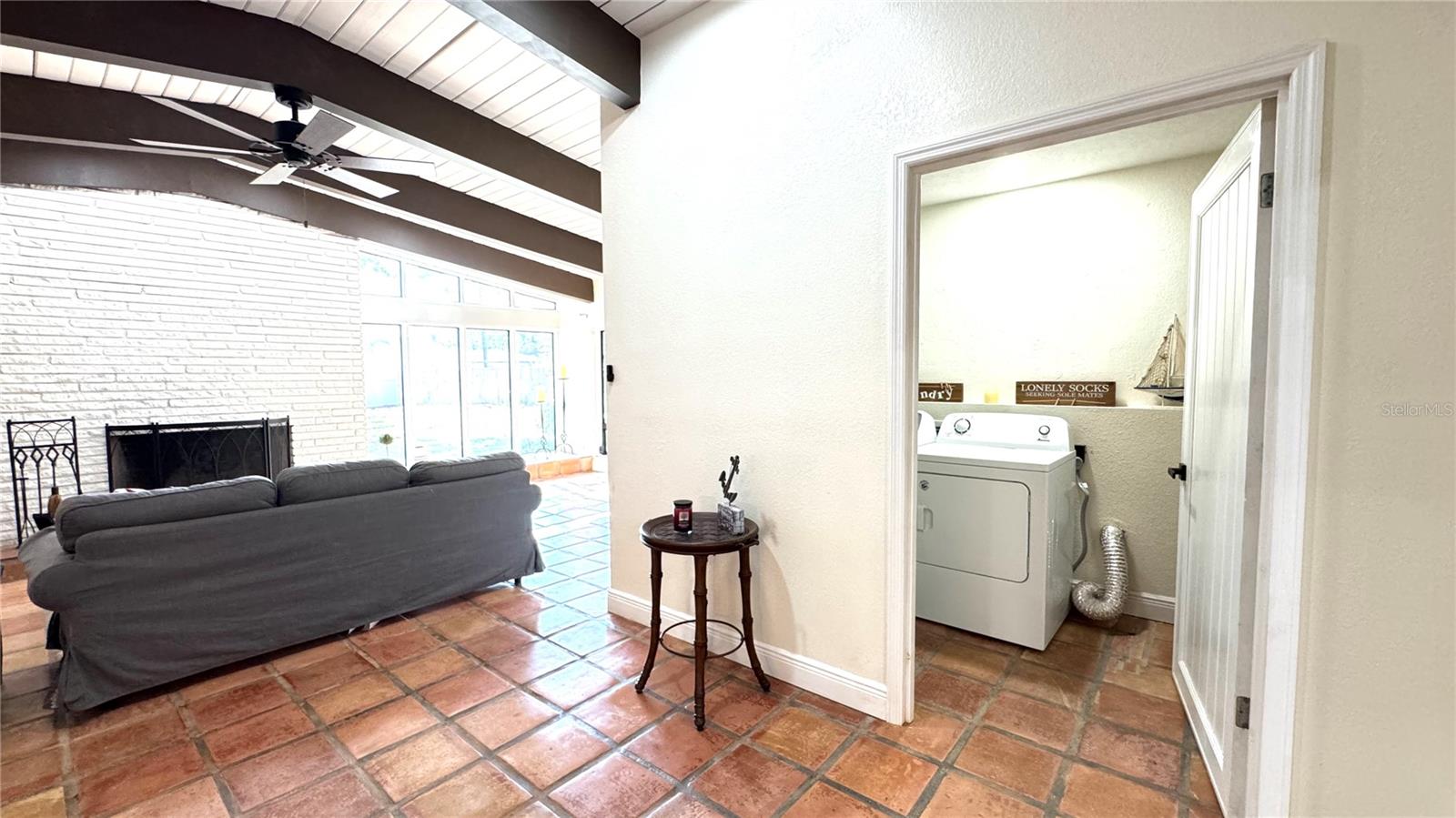 BLOSSOM LAKE VILLAGE SEC 4 - Residential Lease