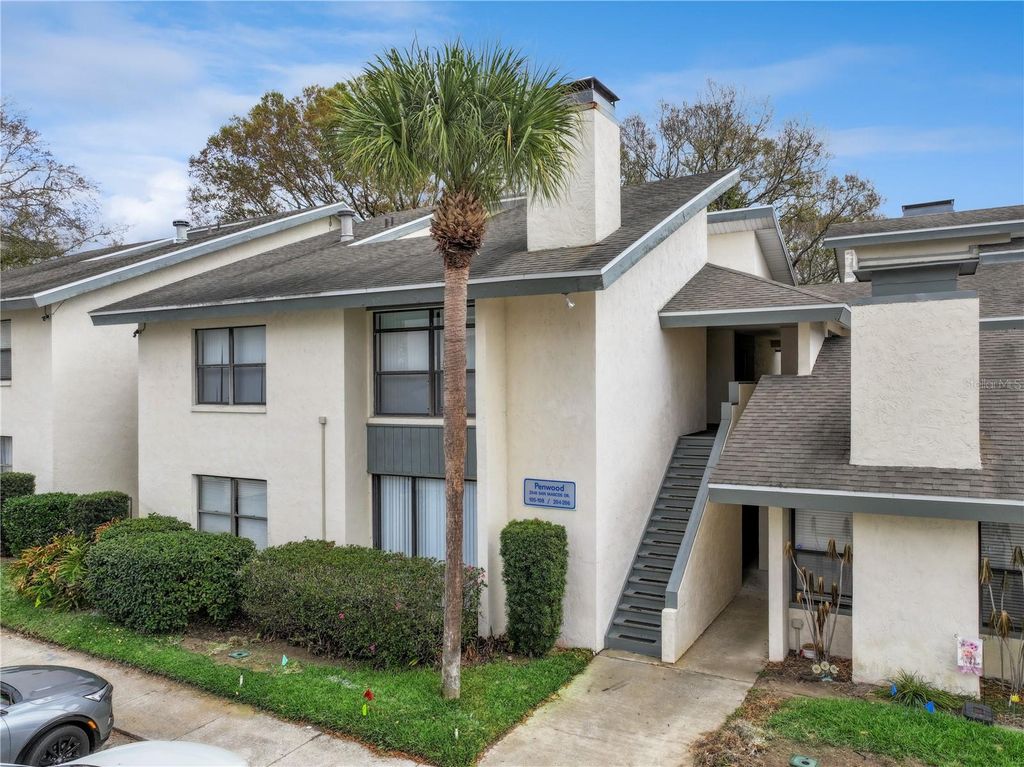 Photo of 2040 San Marcos Drive SE #206, Winter Haven, FL 33880 (MLS # L4959883)
