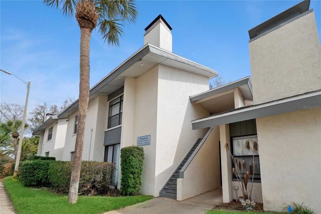 Photo of 2040 San Marcos Drive SE #206, Winter Haven, FL 33880 (MLS # L4959883)