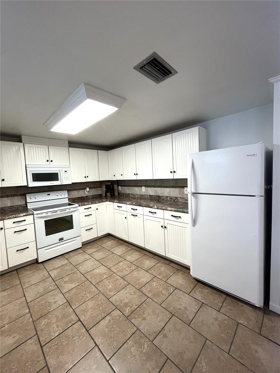 HARBOR ISLES I - Residential