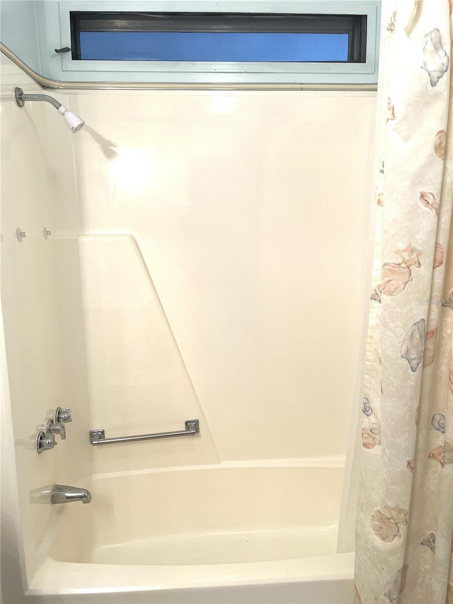 HARBOR ISLES I - Residential