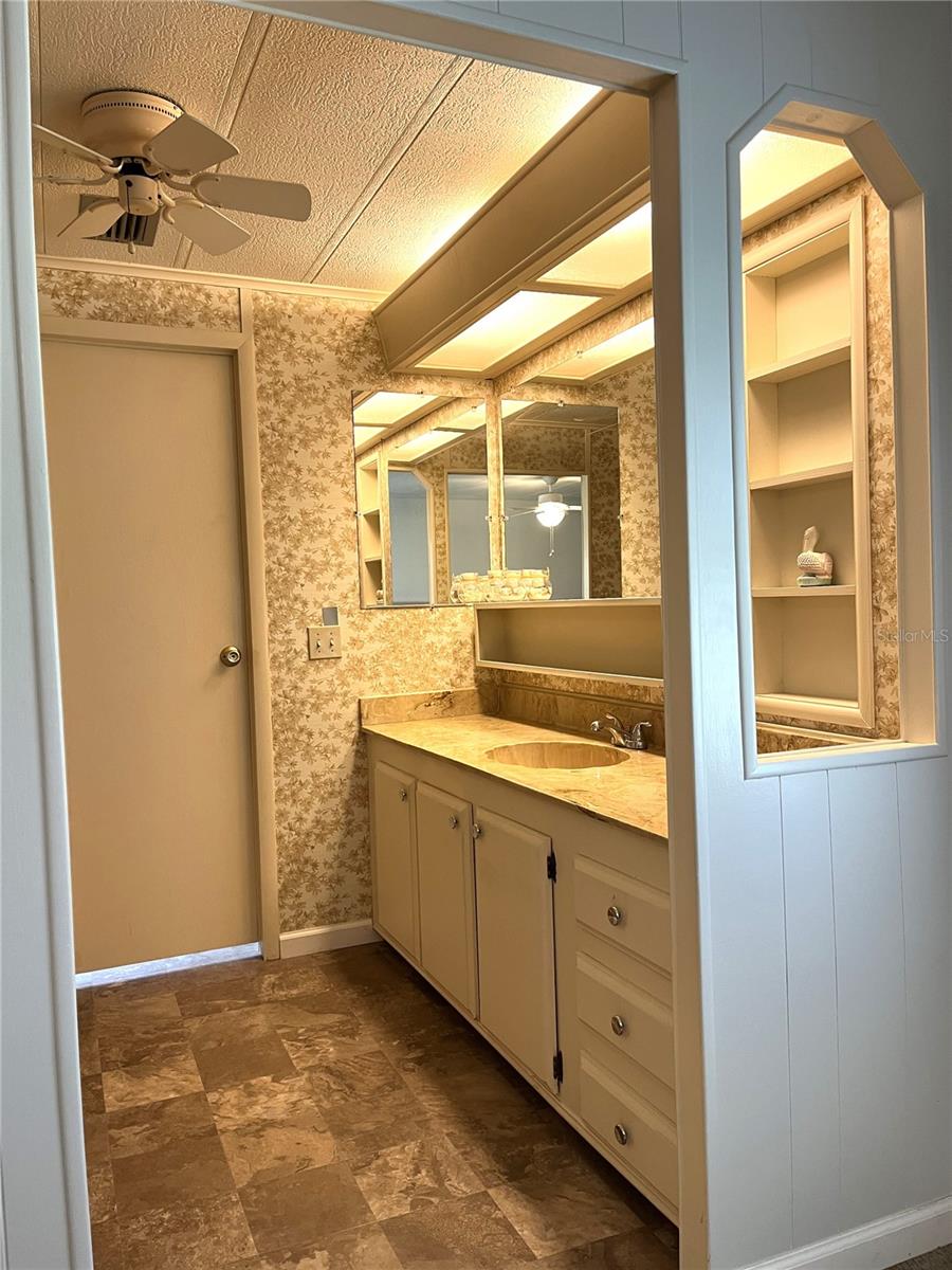 HARBOR ISLES I - Residential