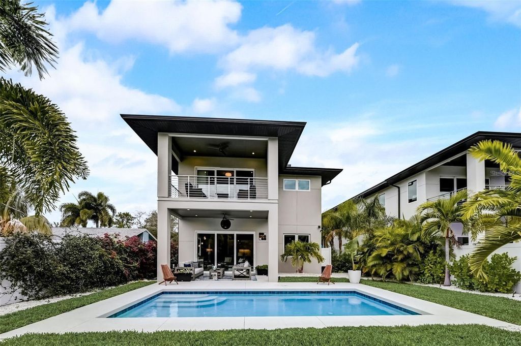 Photo of 2244 Palm Terrace, Sarasota, FL 34231 (MLS # A4624283)