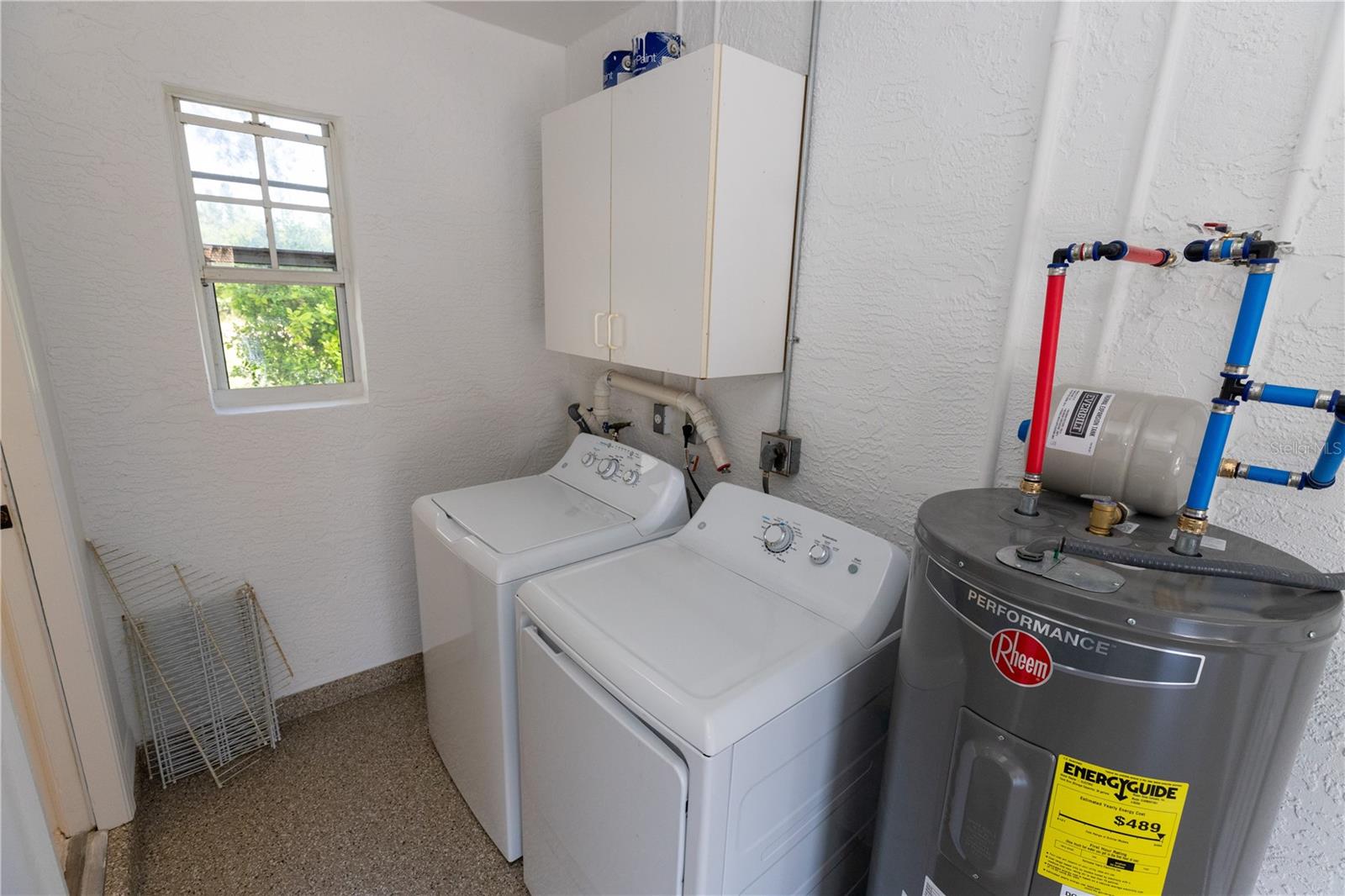 DEL VERA COUNTRY CLUB - Residential