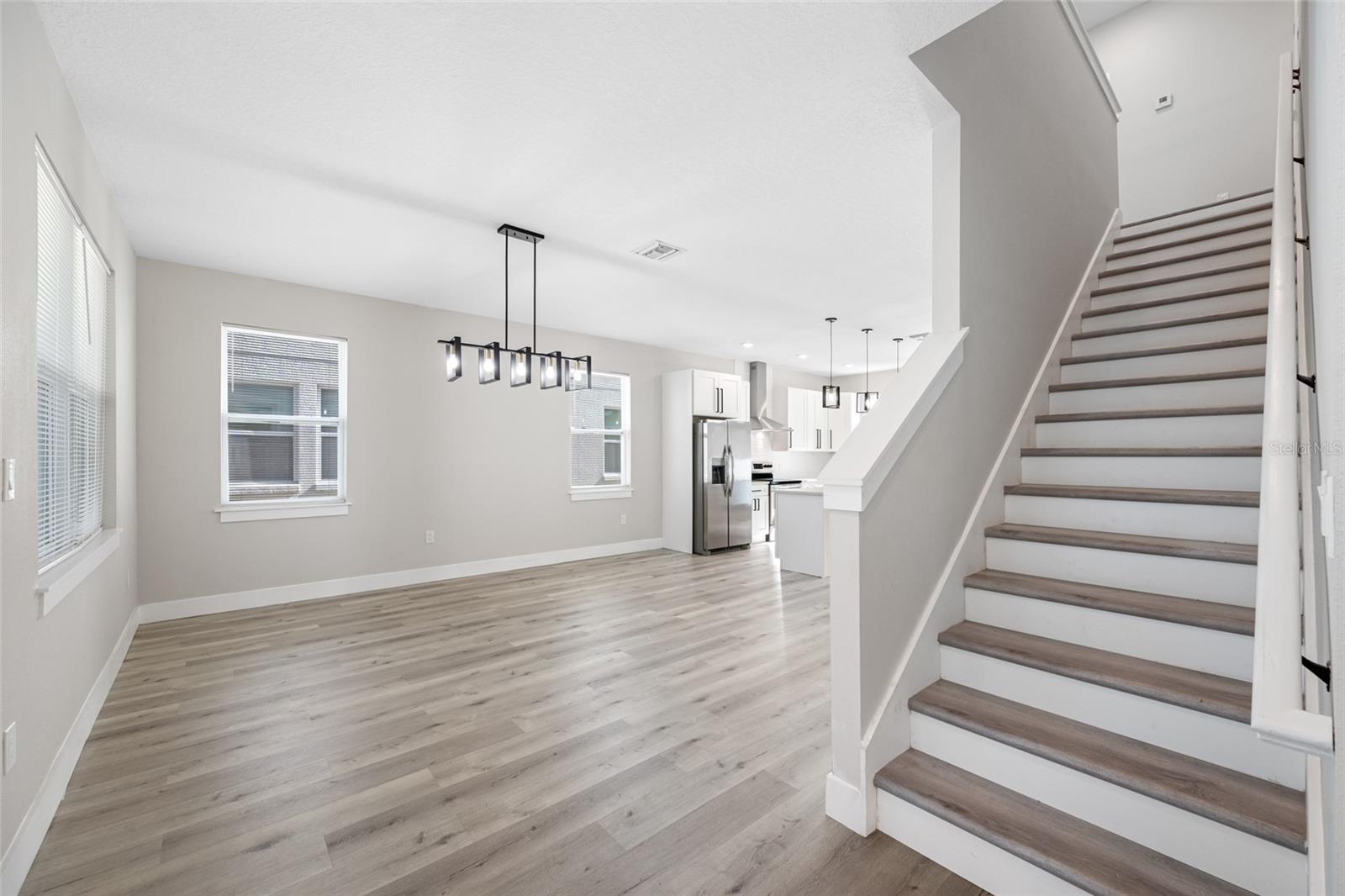 PASADENA TERRACE - Residential Lease