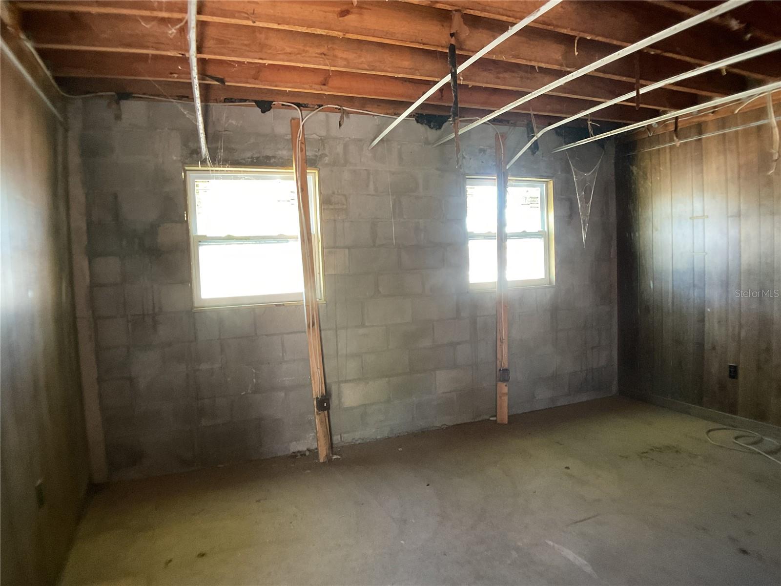 WRIGHT & GILCHRIST ADD - Commercial Sale