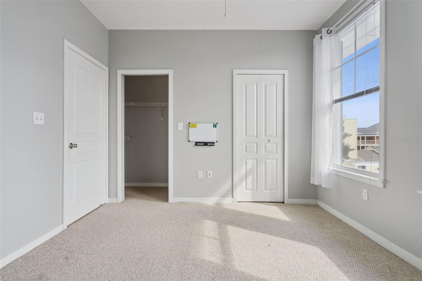 TOWN CTR CONDO - Residential