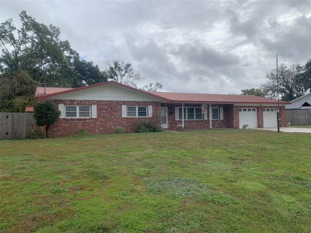 Photo of 1104 N Knight Street, Plant City, FL 33563 (MLS # TB8455413)