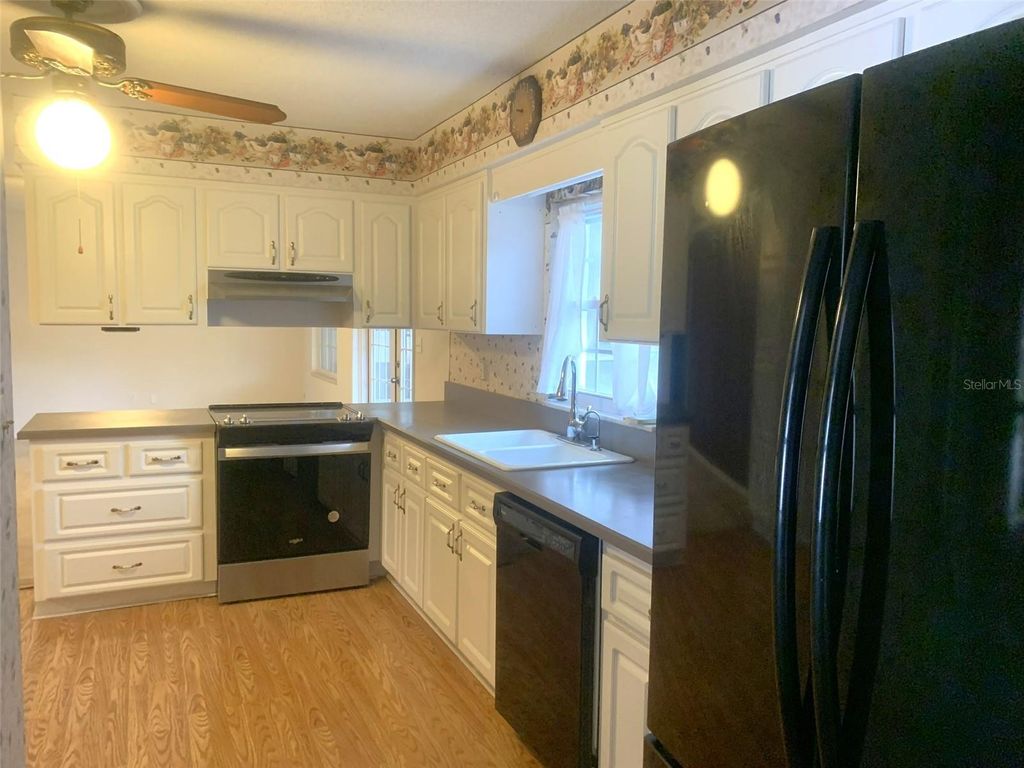 Photo of 1104 N Knight Street, Plant City, FL 33563 (MLS # TB8455413)