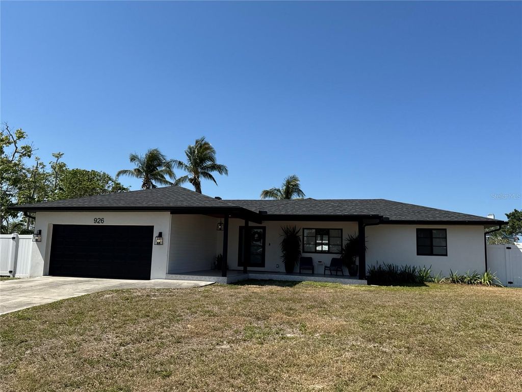 Photo of 926 Eagle Lane, Apollo Beach, FL 33572 (MLS # TB8379698)