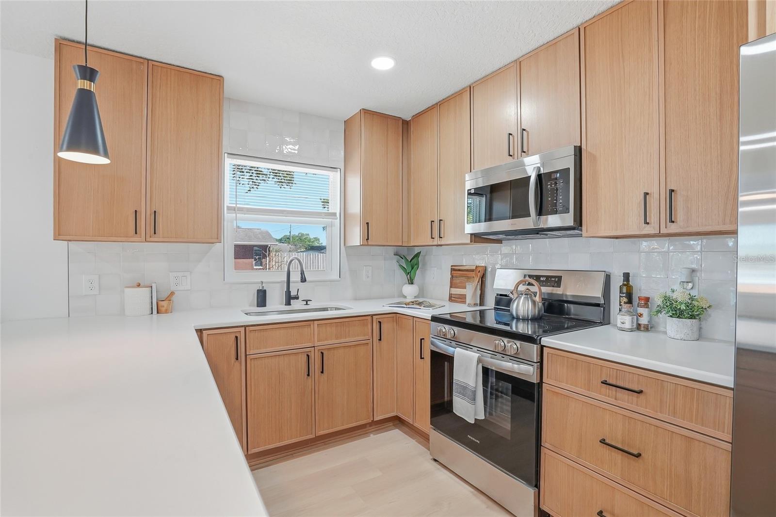 FLORAL VILLA PARK 2ND SEC - Residential