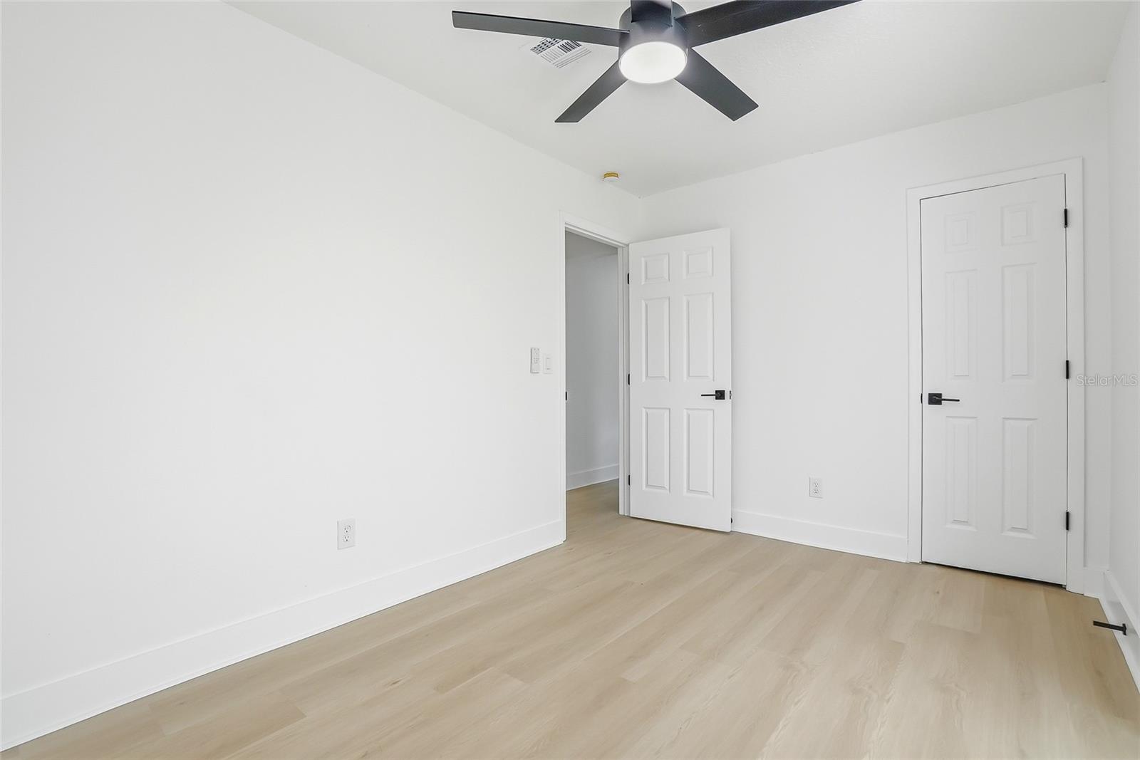 FLORAL VILLA PARK 2ND SEC - Residential