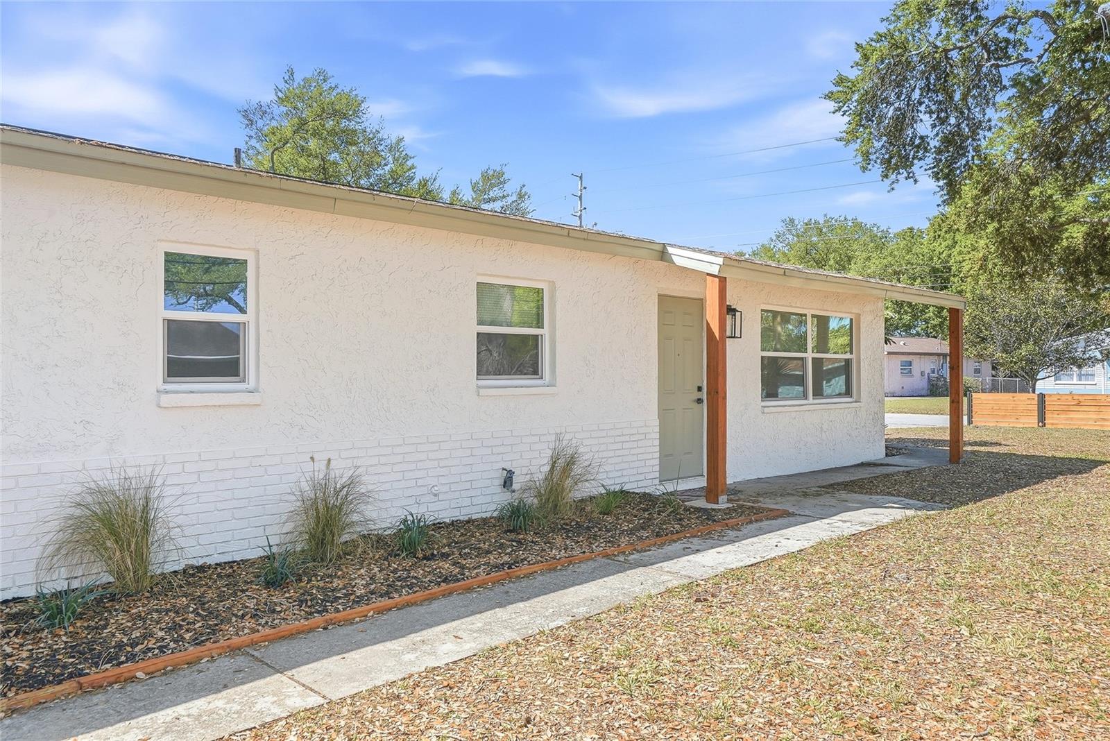 FLORAL VILLA PARK 2ND SEC - Residential