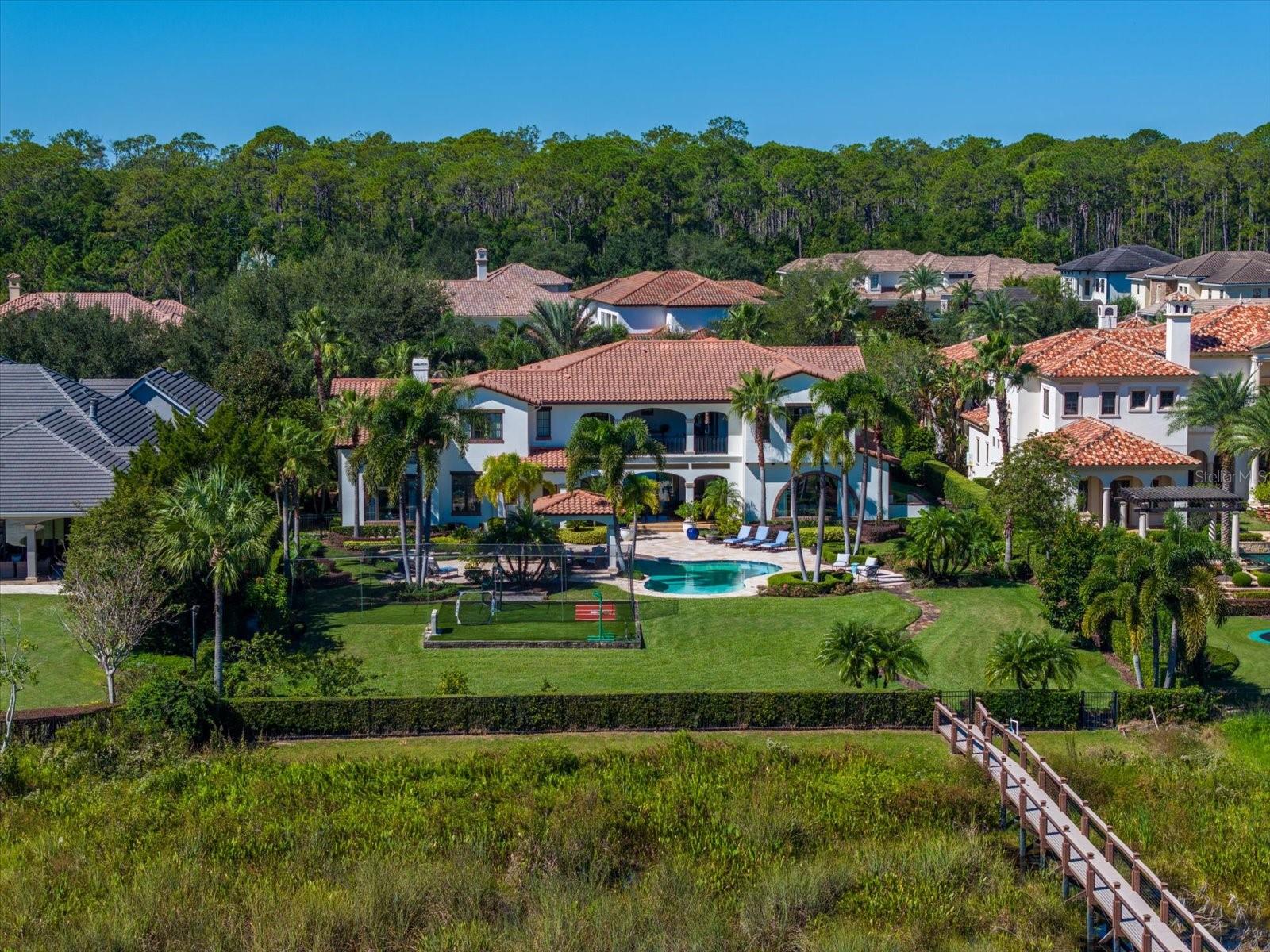 KEENES POINTE - Residential