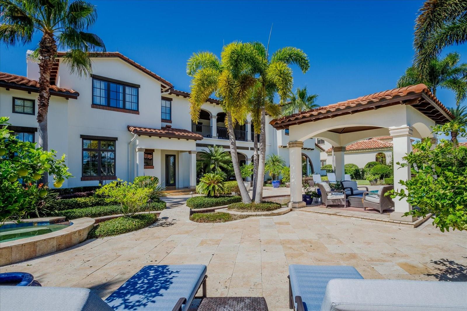 KEENES POINTE - Residential