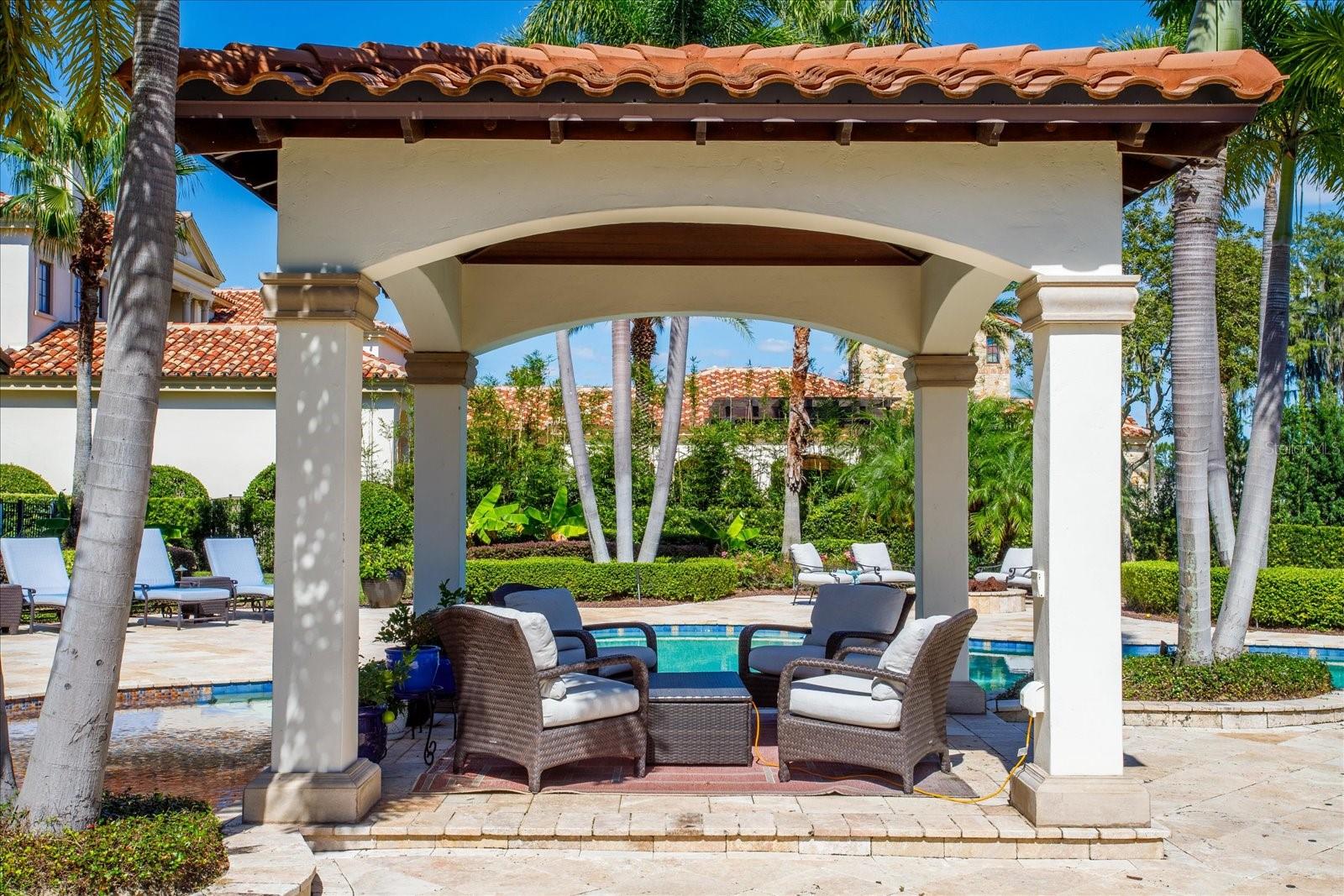 KEENES POINTE - Residential