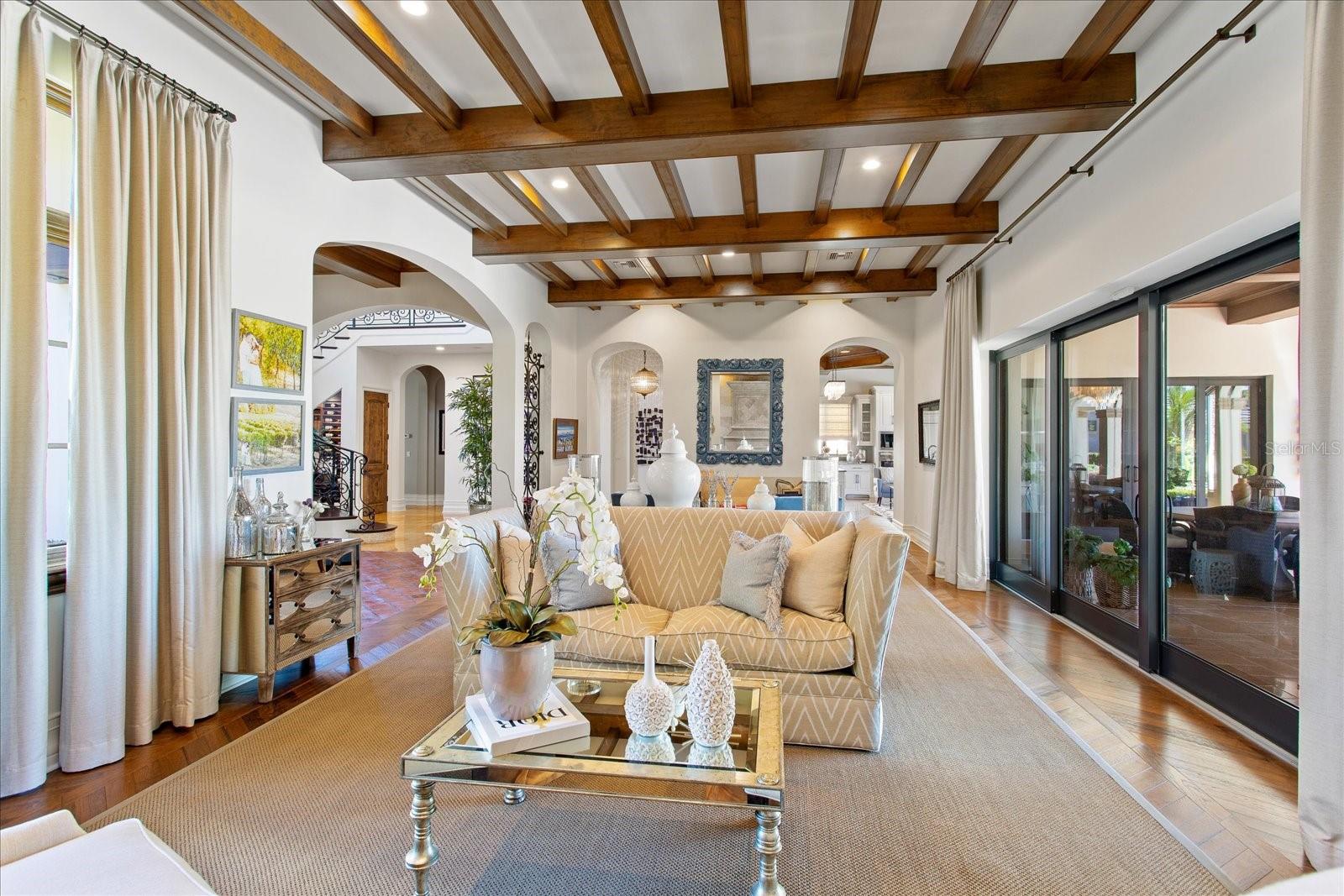 KEENES POINTE - Residential