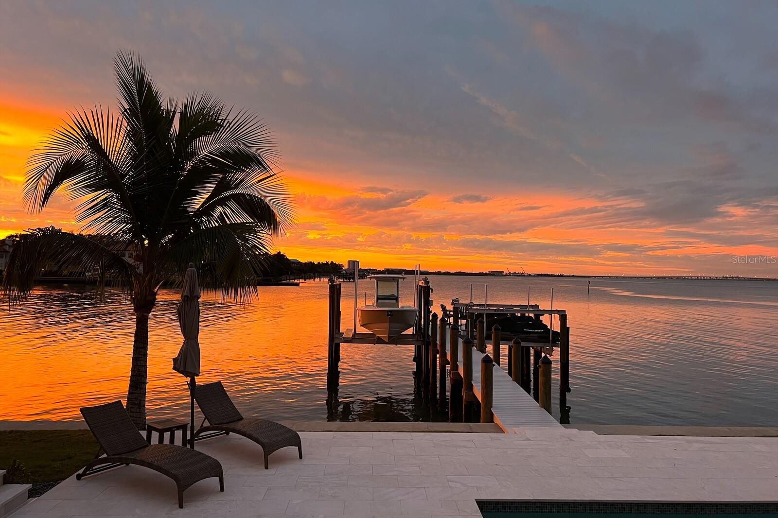 SUNSET PARK ISLES UNIT 1 - Residential
