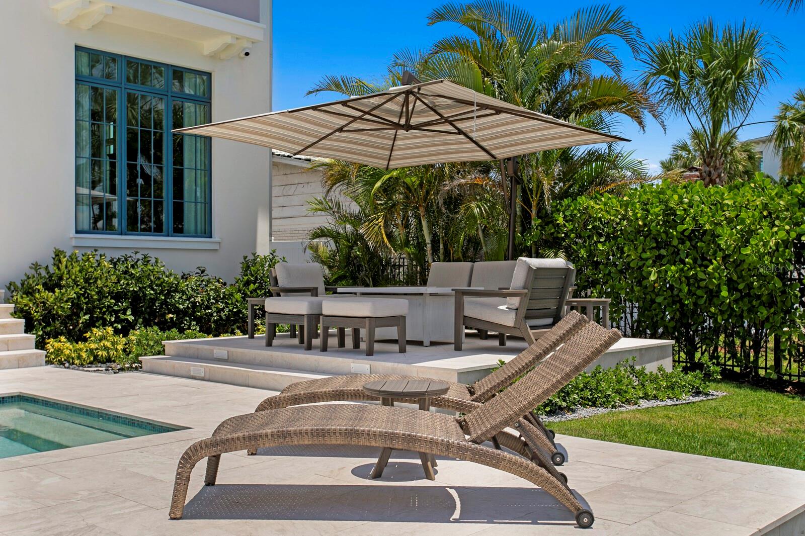SUNSET PARK ISLES UNIT 1 - Residential