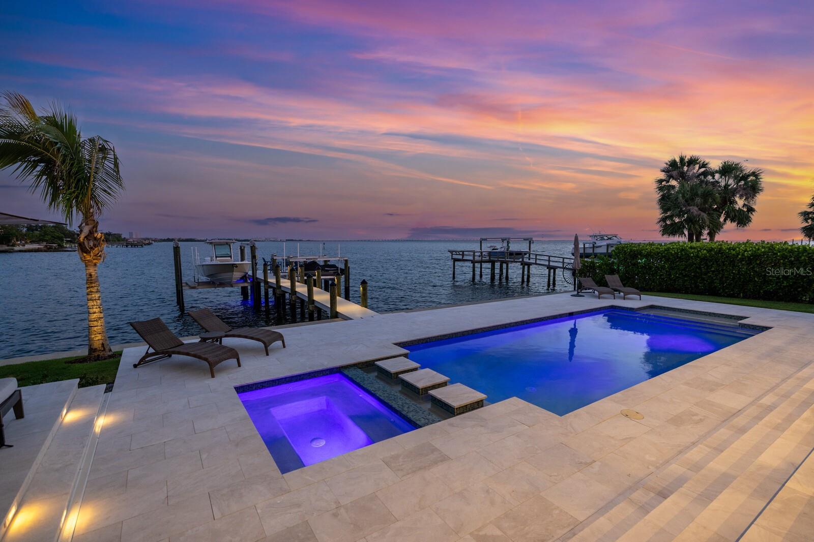 SUNSET PARK ISLES UNIT 1 - Residential