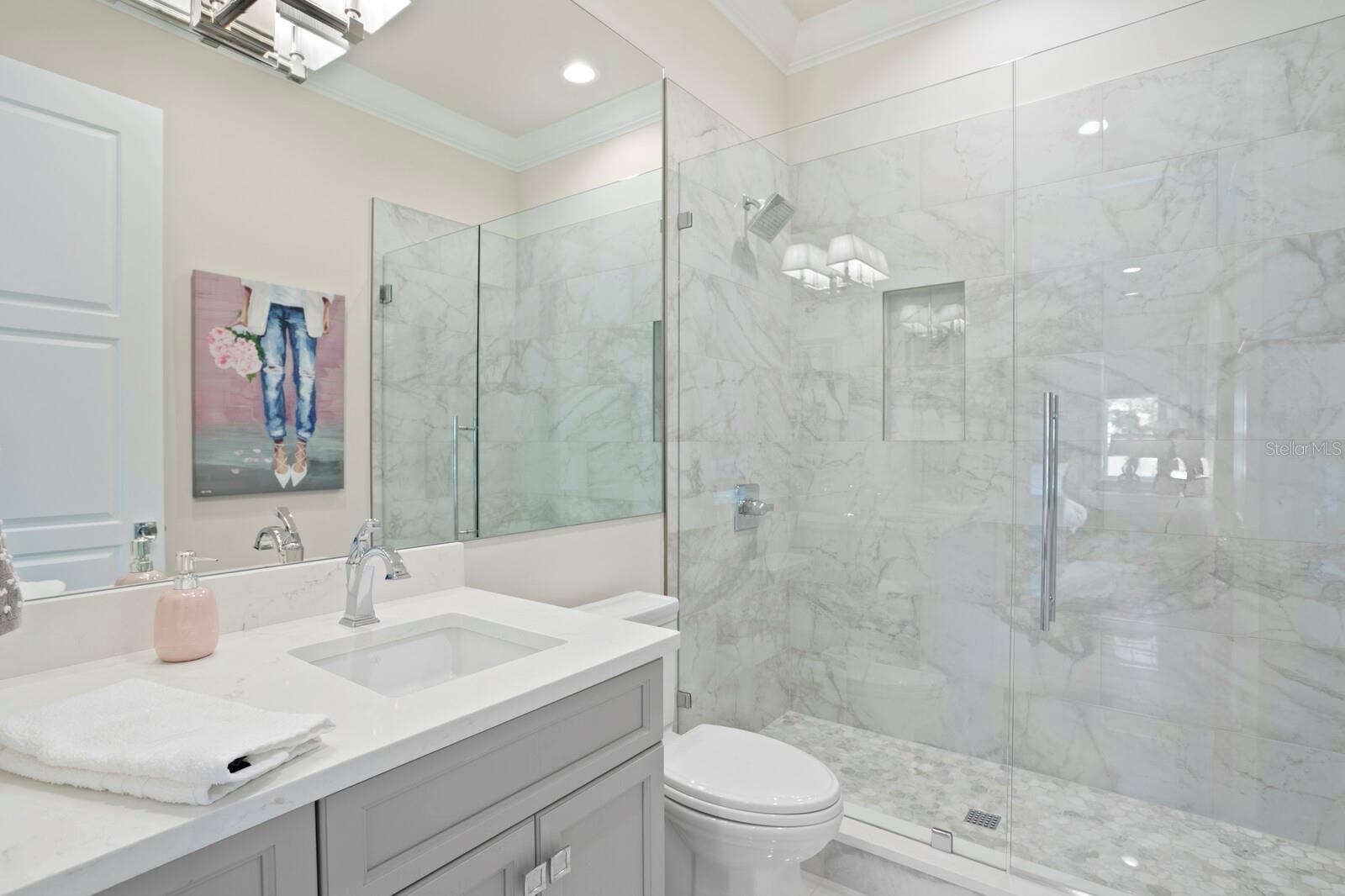 SUNSET PARK ISLES UNIT 1 - Residential