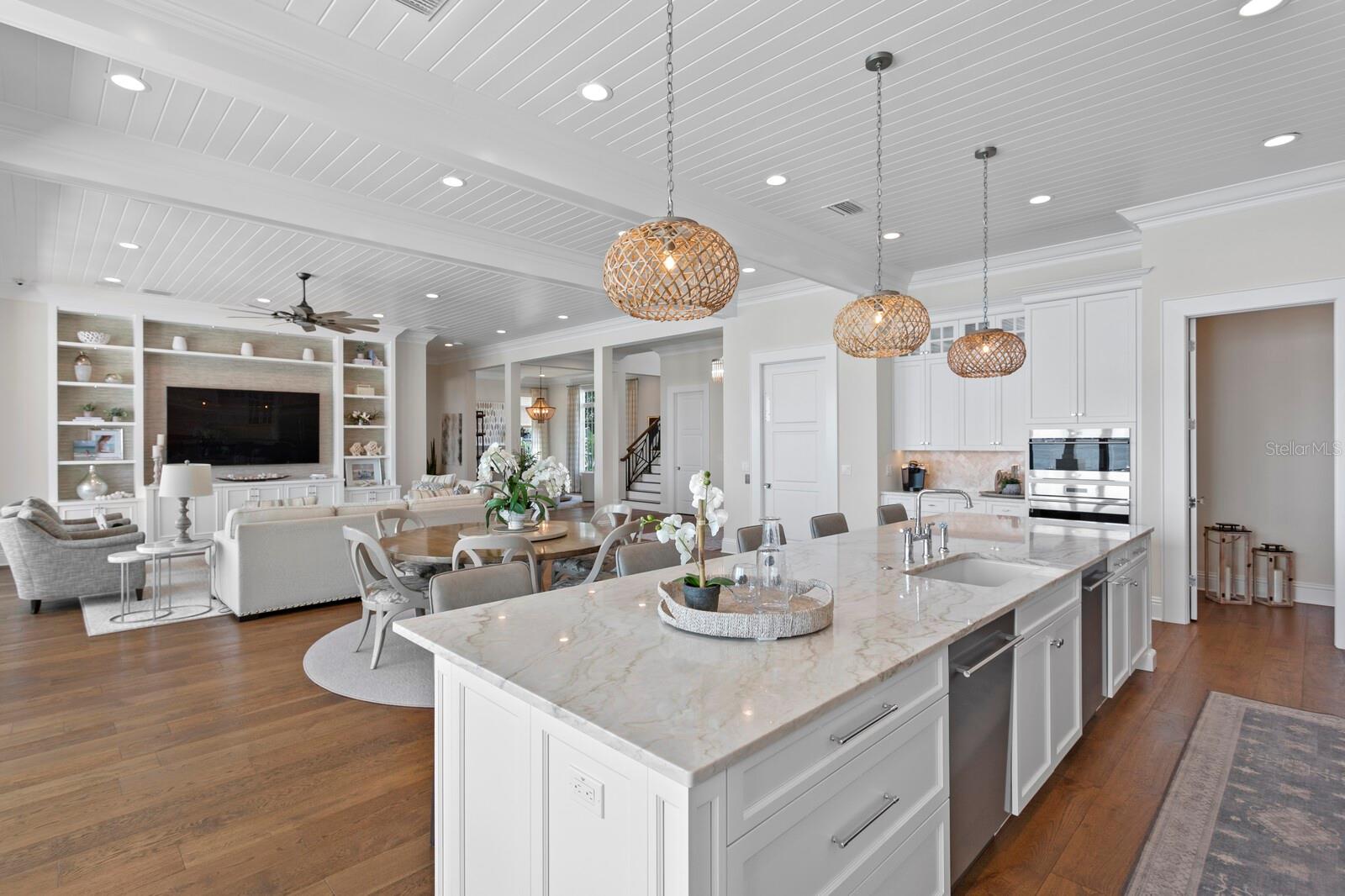 SUNSET PARK ISLES UNIT 1 - Residential