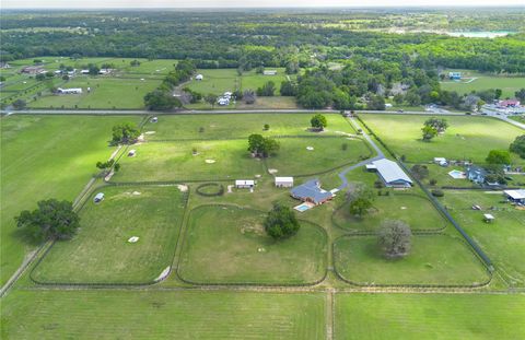 Tiny photo for 12610 NW Gainesville Road, Reddick, FL 32686 (MLS # OM718115)