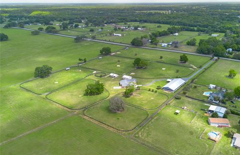 Tiny photo for 12610 NW Gainesville Road, Reddick, FL 32686 (MLS # OM718115)