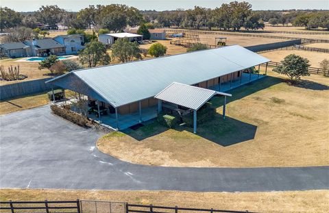 Tiny photo for 12610 NW Gainesville Road, Reddick, FL 32686 (MLS # OM718115)