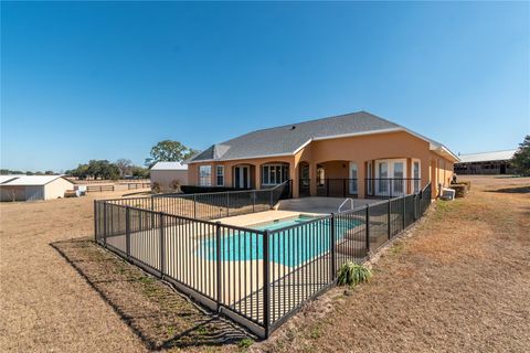 Tiny photo for 12610 NW Gainesville Road, Reddick, FL 32686 (MLS # OM718115)