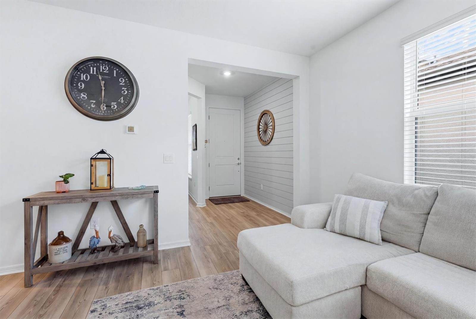 9289 BALLASTER POINTE LOOP