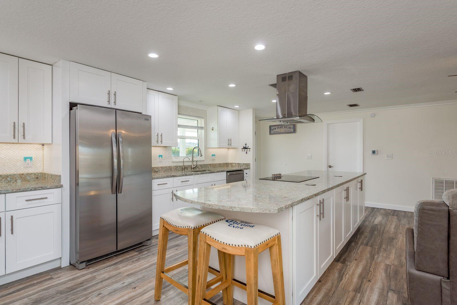 FLOR A MAR - Residential