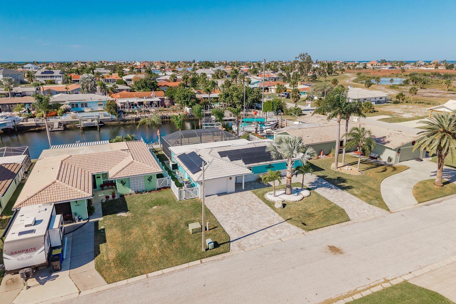 FLOR A MAR - Residential